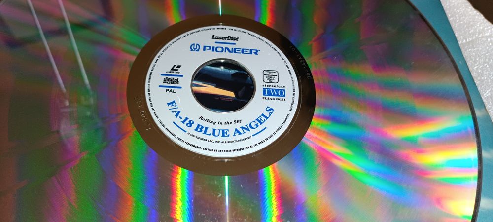 Antigo laser disco Rolling in Sky: F/A-18 Blue Angels 1987 Laserdisc