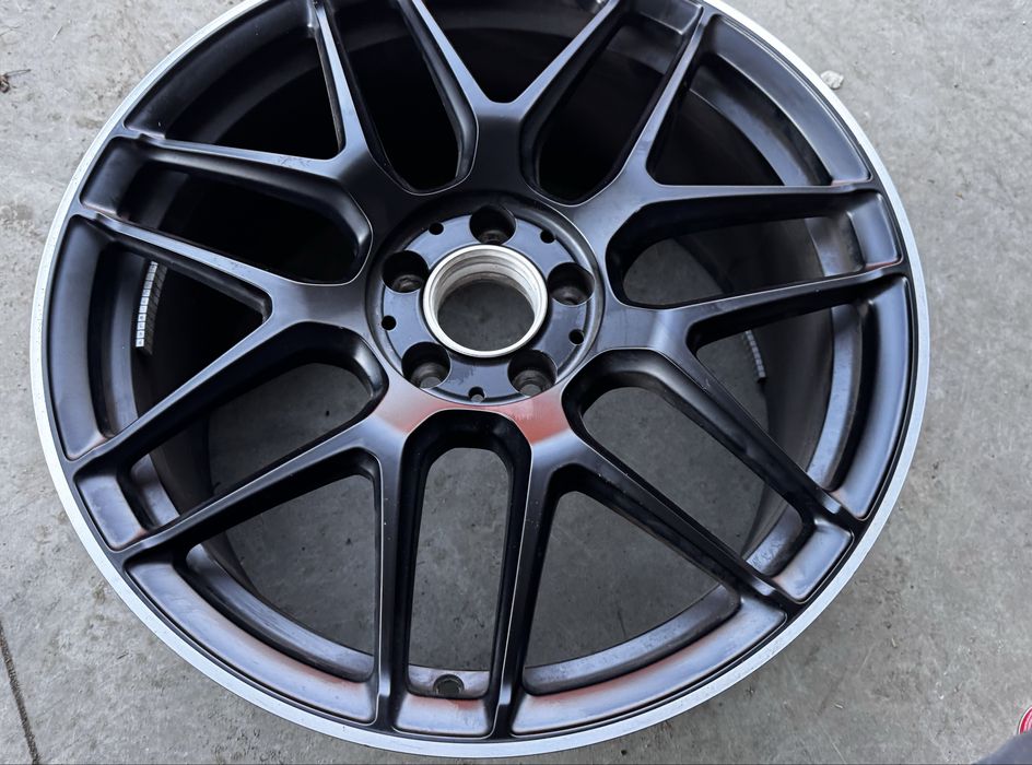 Felga pojedyńcza  Mercedes a177 w177 19 amg 401 a45 s 2400 kute