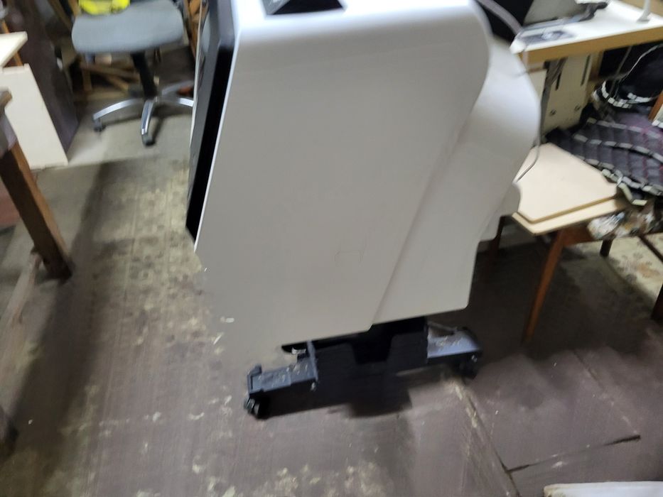 Плотер Epson Р8000