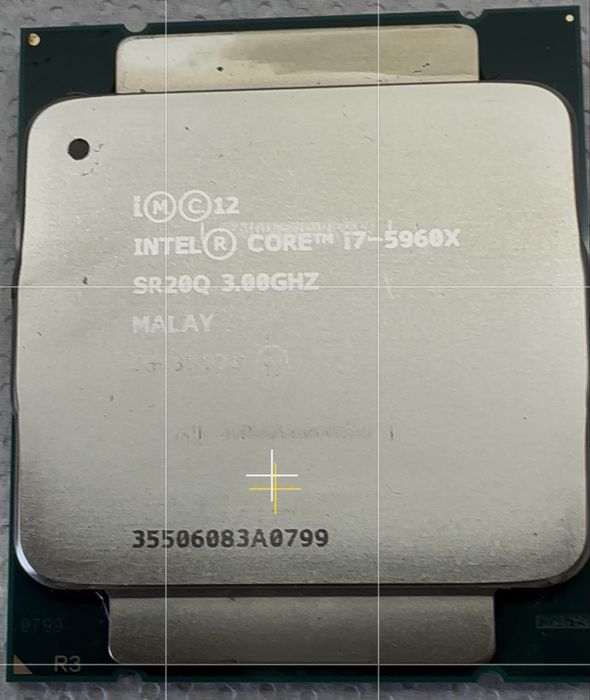 Intel Core i7-5960X Extreme Edition – 8 Núcleos / 16 Threads