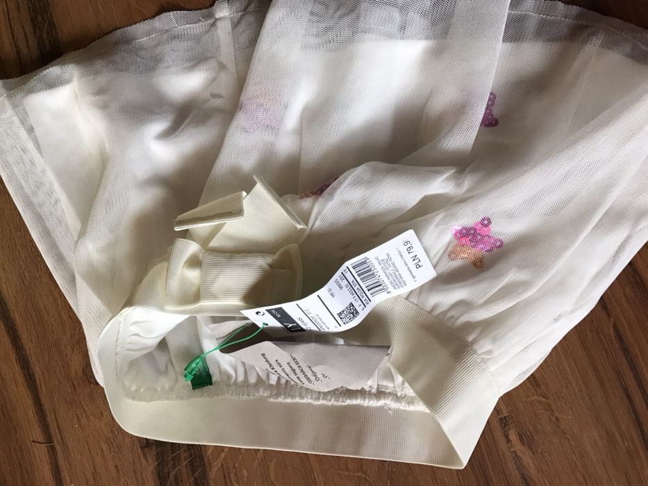 nowa spódniczka Benetton 1-2 lata
