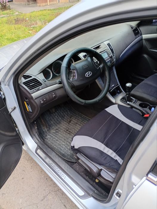 Hyundai Sonata 2008
