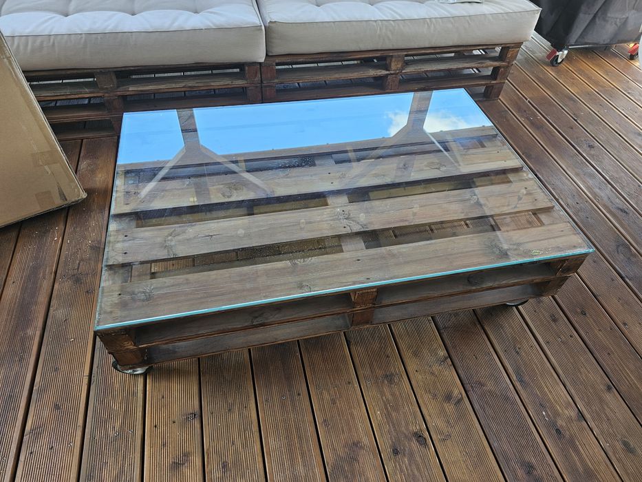 Meble ogrodowe z palet, blat 120x80 hartowany