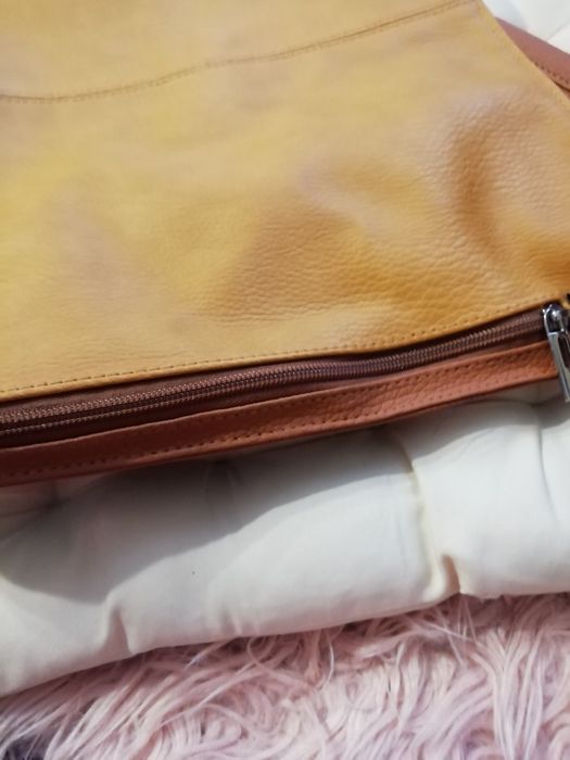 Fajna torebka z dwoch kolorow