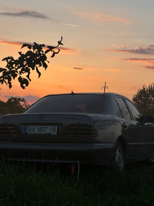 Mercedes-Benz E-Class 1996 VIN WDB2100371A105067 фото оголошення 4 з 13
