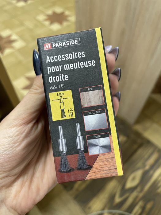 Щетка-крацовка "мини" ведьма чашка ровная 32мм стерж 6мм (2шт)PARKSIDE