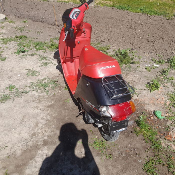 Продам хонда такт 09