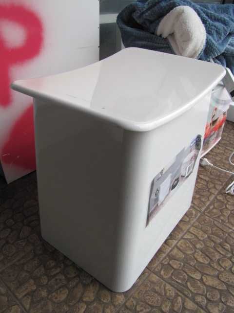 Kosz na pranie z siedziskiem do łazienki WENKO