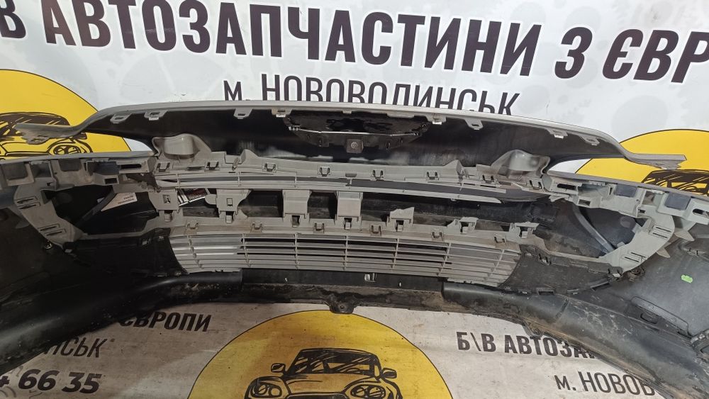 Бампер передній Peugeot 308 t7 2007-2015
