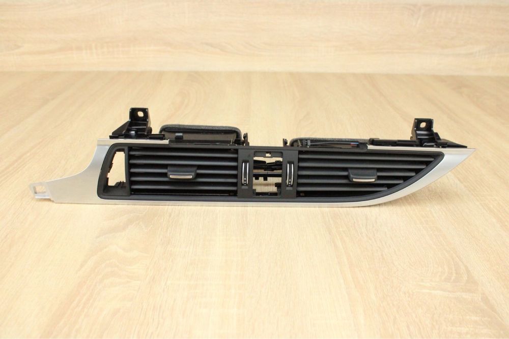 Решітка вентиляції салона (центральна) Audi a6 c7, a7 4G