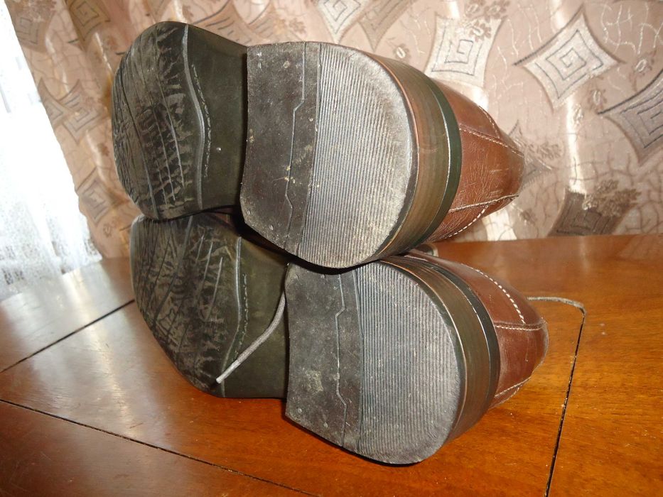 Кожаные туфли Bata, размер 43(29)