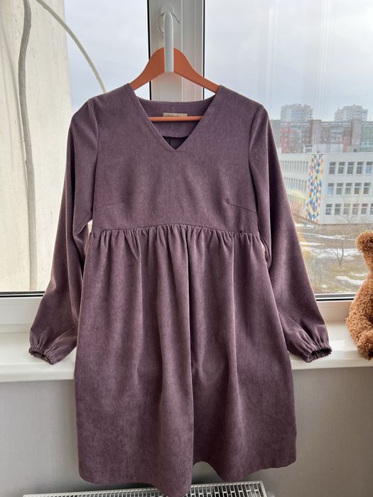 Сукня для вагітних та годуючих мам розмір М