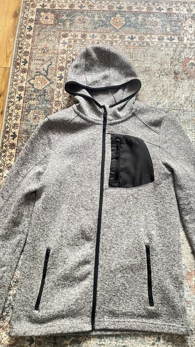 Bluza z kapturem firmy Crivit.