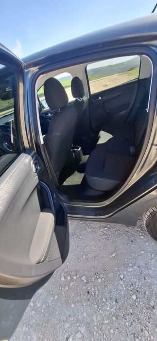 Vende-se peugeot 208 2017