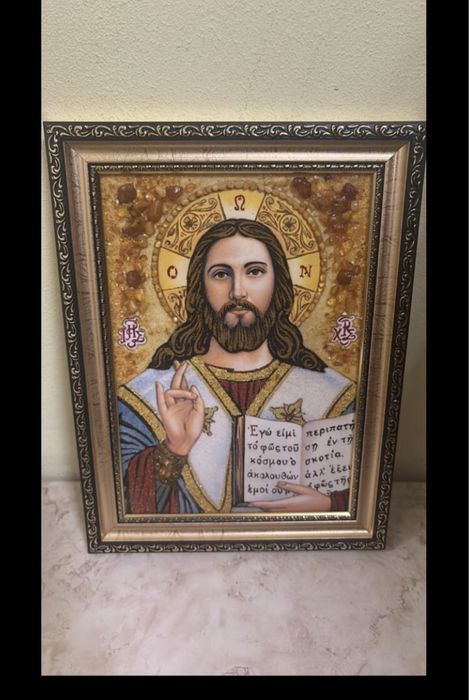Ікона Ісус Христос з бурштину