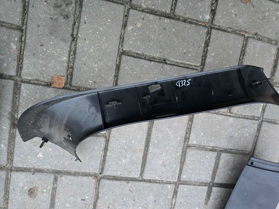 BMW X5 E70 Tapicerka Osłona Plastiki Klapy Bagażnika KOMPLET