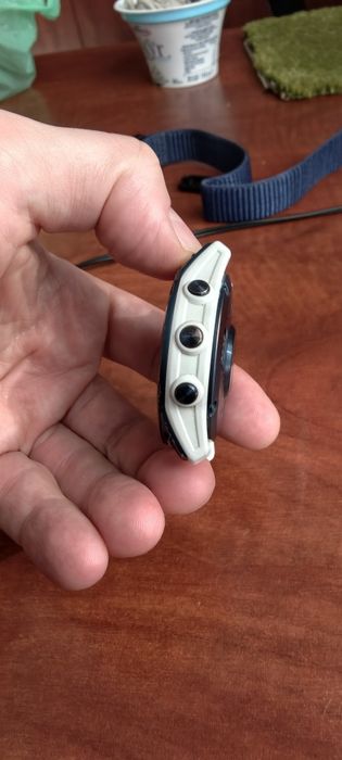 Wyjątkowy niebieski Garmin fenix 7 saphire Solar titanium
