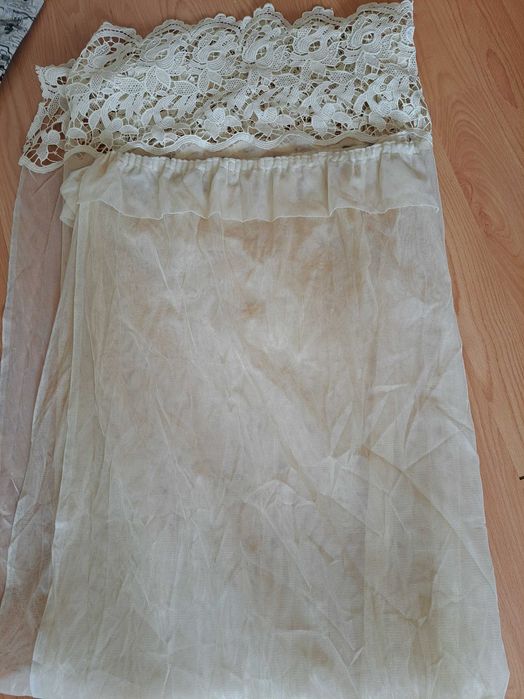 Fajna firanka ecru z koronka