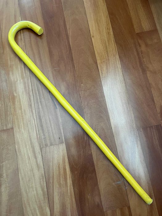 Bengala de finalista amarela (Medicina) - muito bom estado