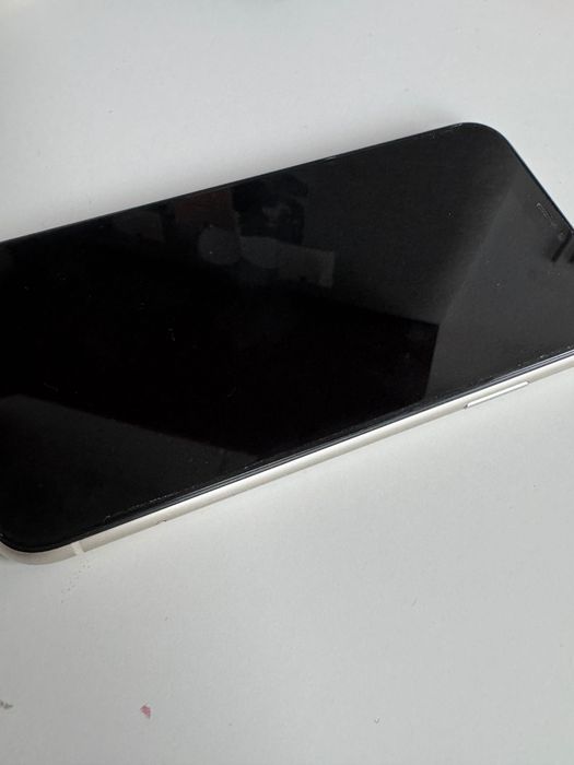iPhone 11 128 GB White 74%