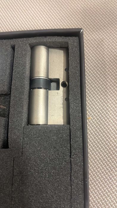 Cilindro canhão fechadura alta segurança Mul T Lock 800 como nova
