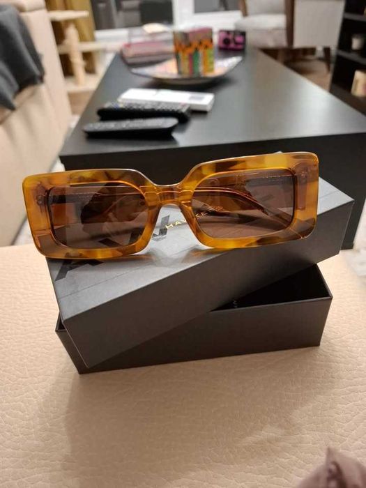 Óculos de sol marca Hawkers