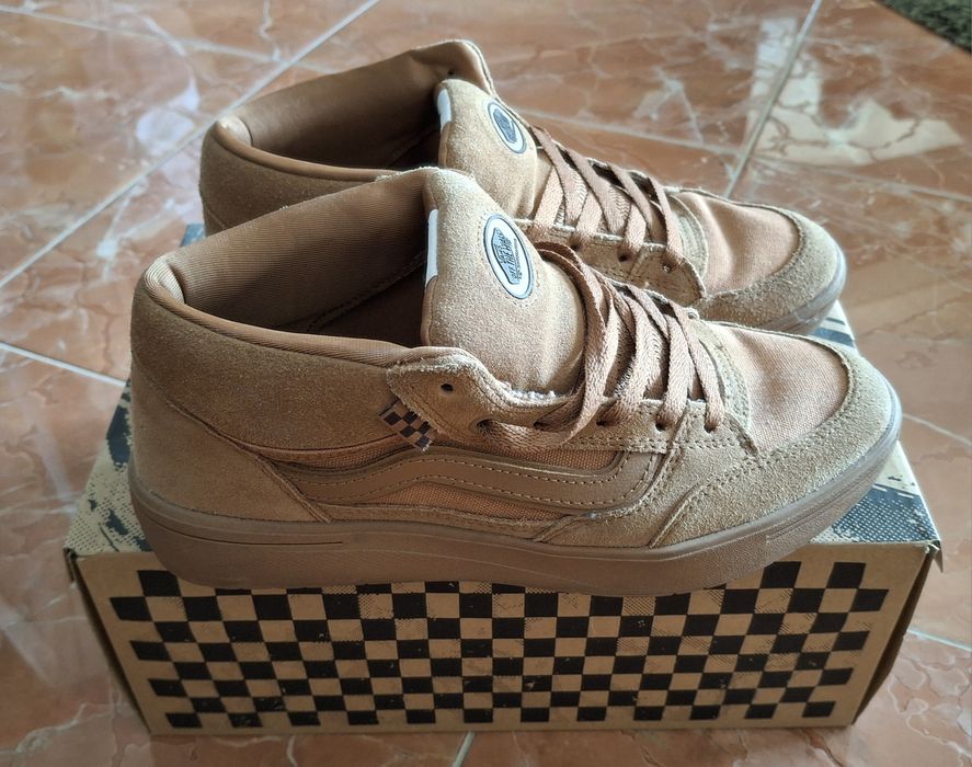 Sapatilhas rapaz / homem castanhas Vans