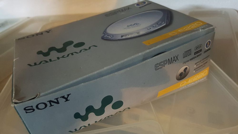 Walkman Sony D-E220