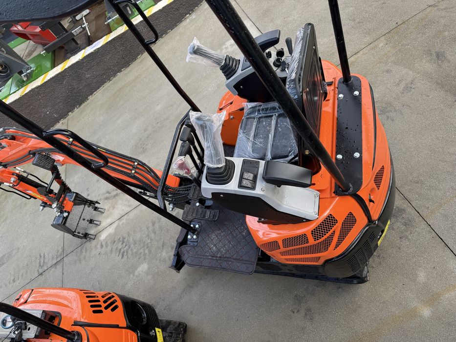 Mini giratoria 1500kg a diesel