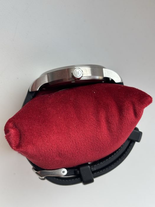 Чоловічий годинник Wenger AVENUE 01.1641.101