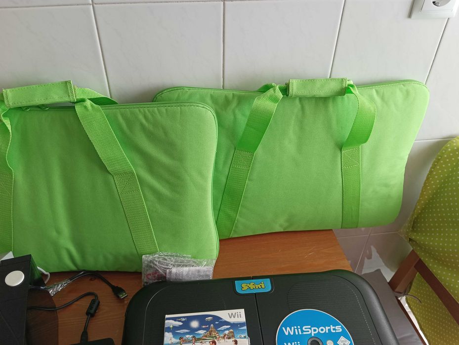 Consola WII com acessorios