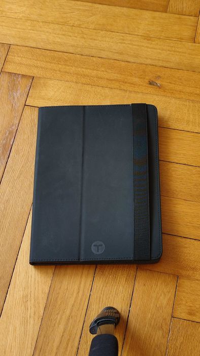 Etui obrotowe na tablet 10" 360° Universal Reinston czarne
