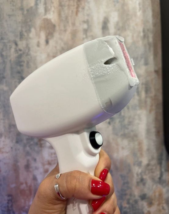 Máquina de depilação a laser