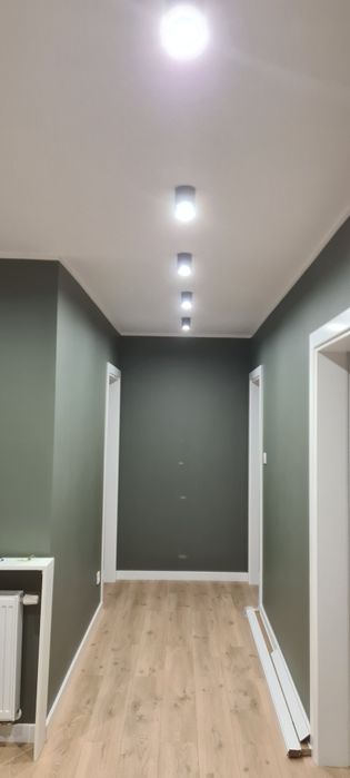 Gładzie, malowanie, układanie płytek...