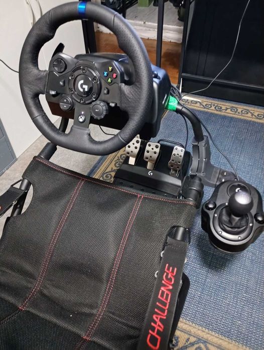 Racing sim - Playseat Challenge Actifit + volante G923 + Shifter
