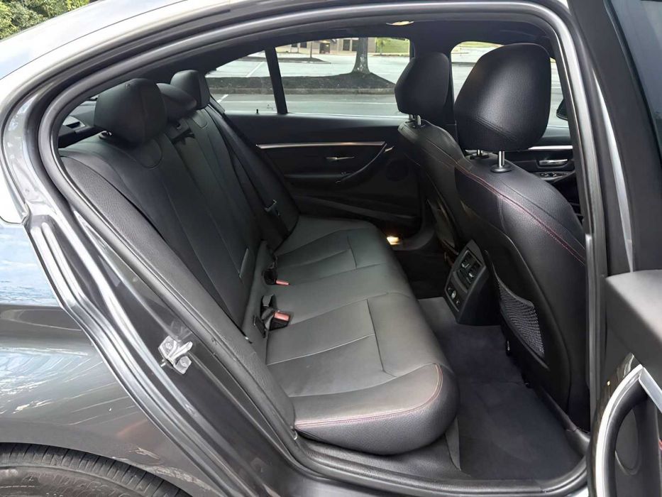BMW 3 Series 330i      2017