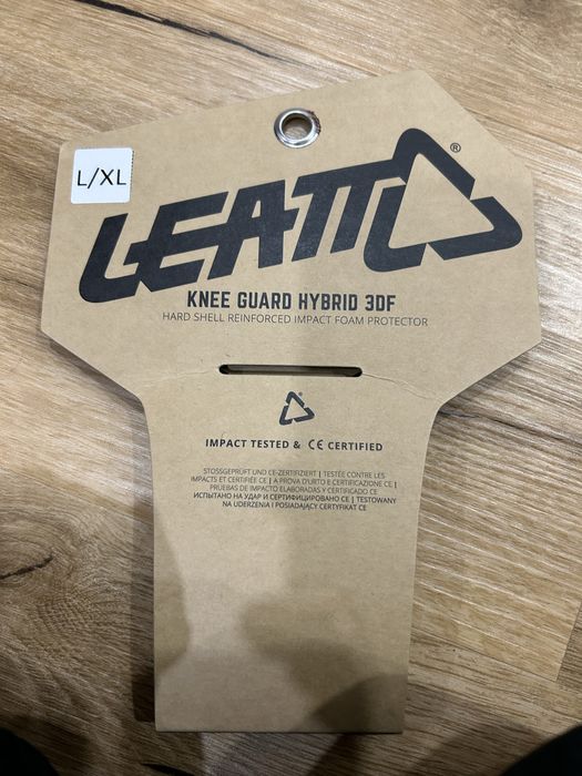 Joelheiras leatt hybrid 3df