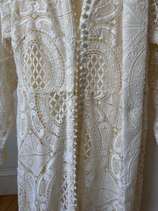 Мереживна  святкова сукня,молочного кольору.