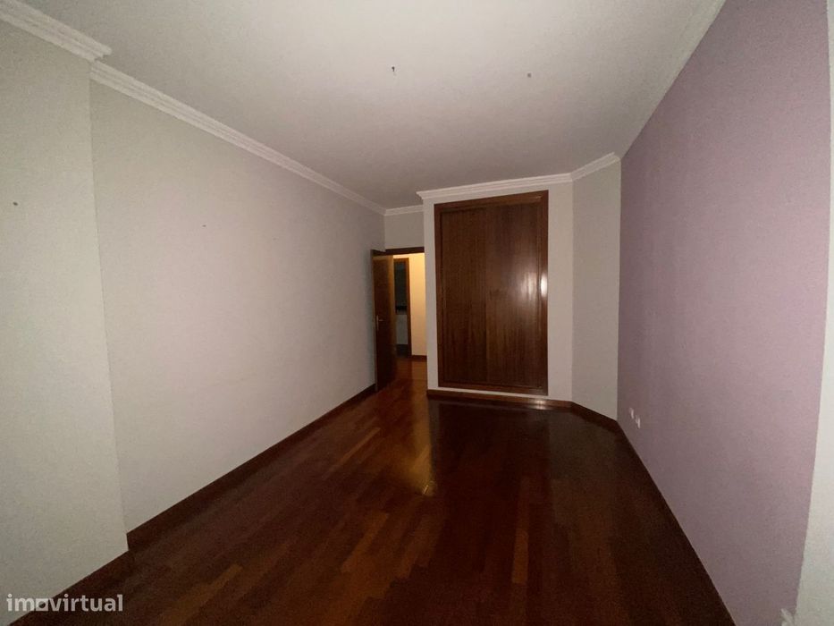 Apartamento T2 para Arrendamento