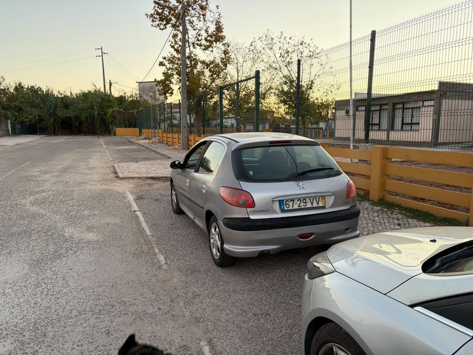 Peugeot 206 1.1 Gasolina — photo 3