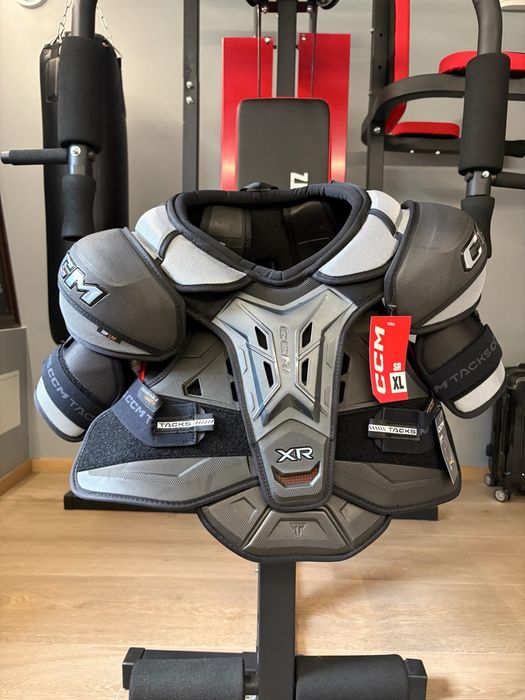 Хокейний професійний нагрудник CCM Tacks  XR.Sr.XL.