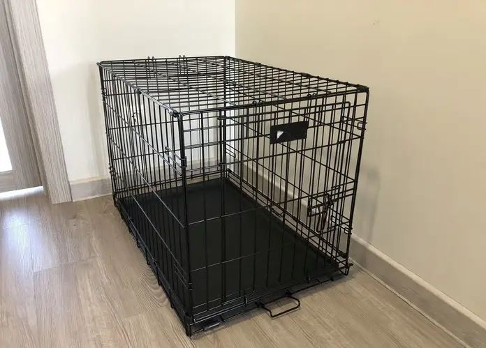 Клетка для собак , клітка для котів , будка , переноска , бокс