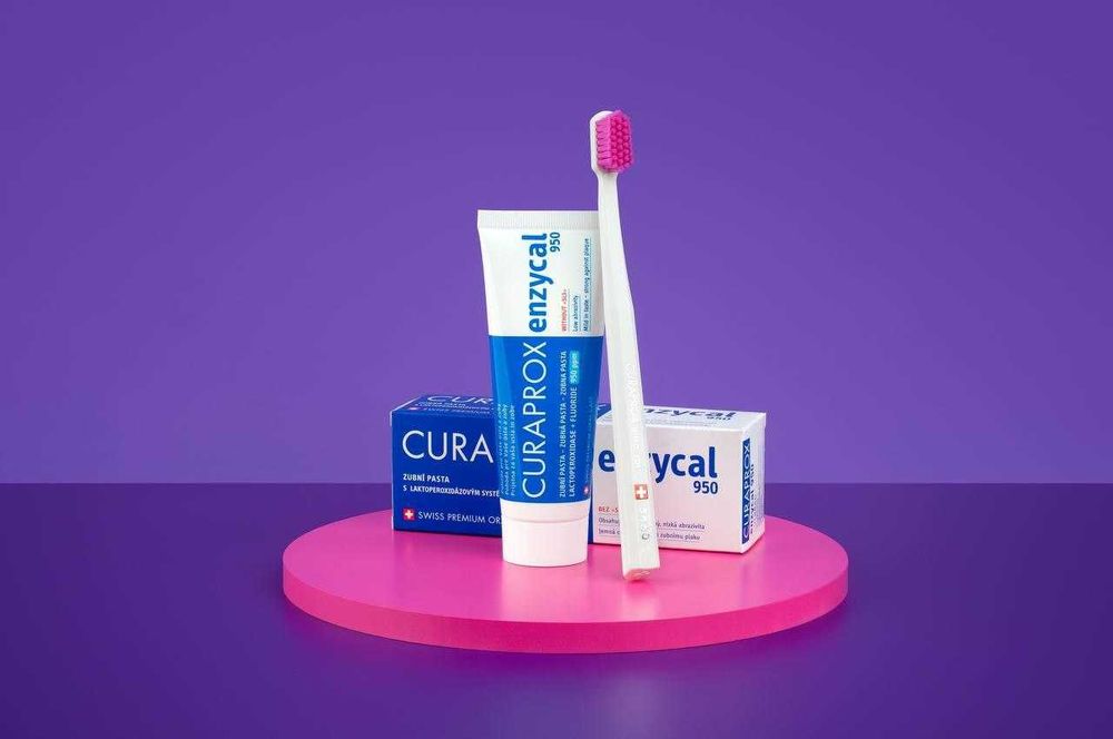 ГУРТ Curaprox зубна паста / щітки в асортименті