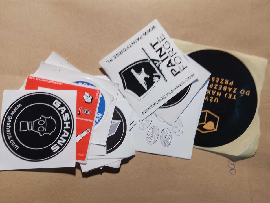 zestaw stare naklejki różne