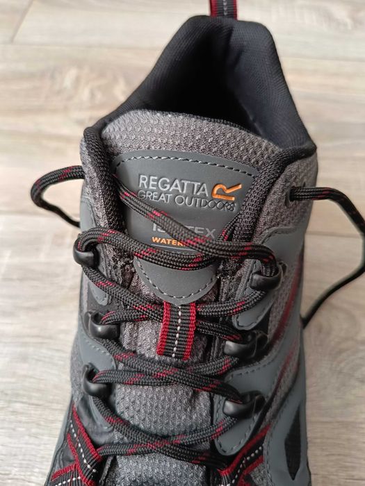 Buty męskie trekkingowe wysokie Regatta Holcombe III ISOTEX