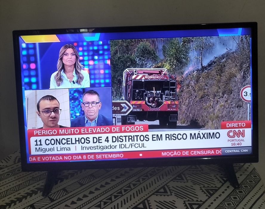 Vendo TV Electronia 32 polegadas