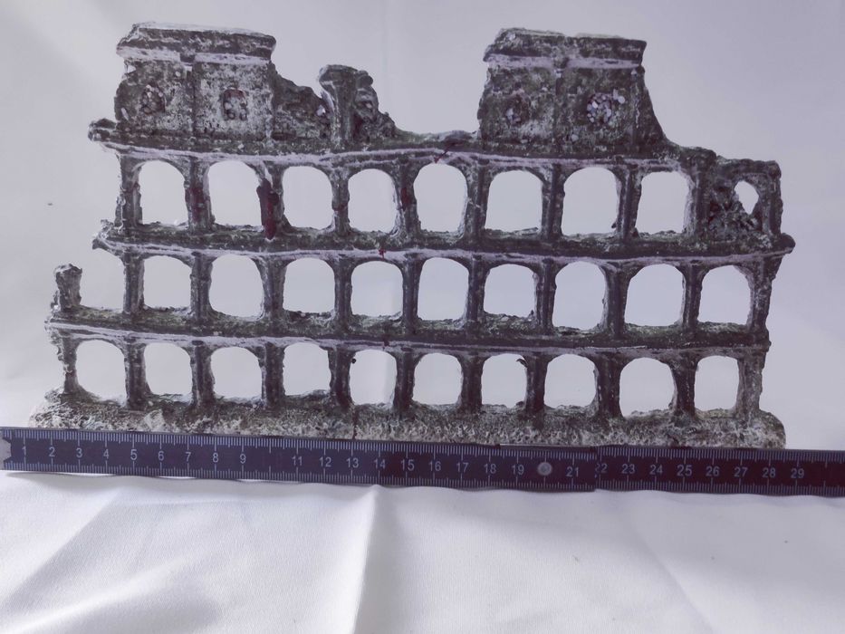 Decoração aquário ruina de coliseu estilo românico, grego