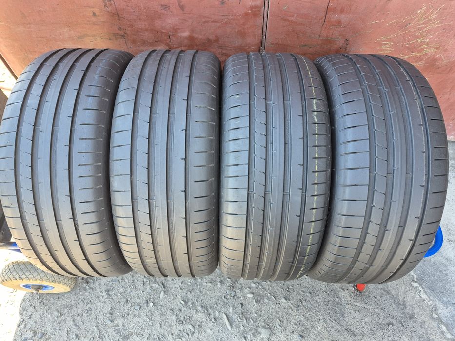 235/45/18 R18 Dunlop Sport Maxx RT2 літо 4шт ціна за  1шт шини