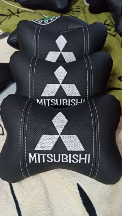 Подушка на підголовник метелик подушка на сидіння паски ремені безпеки