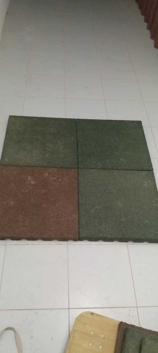 36 azulejo de borracha.5cmx50x50cm